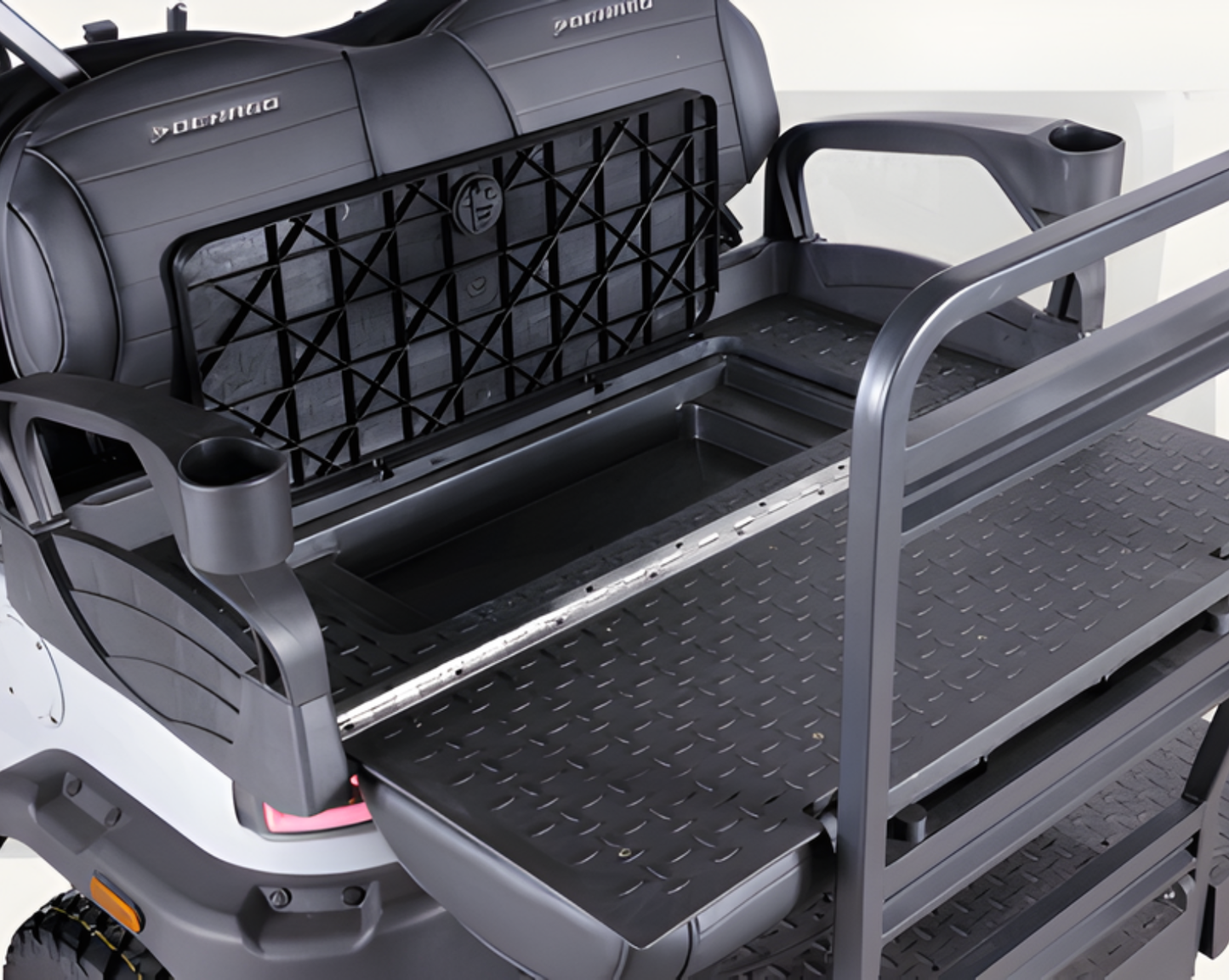 Denago EV Rover XL – 4-Seat Electric Cart