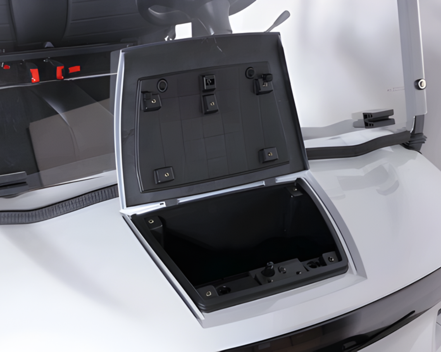 Denago EV Nomad XL – Electric 4-Seater Cart